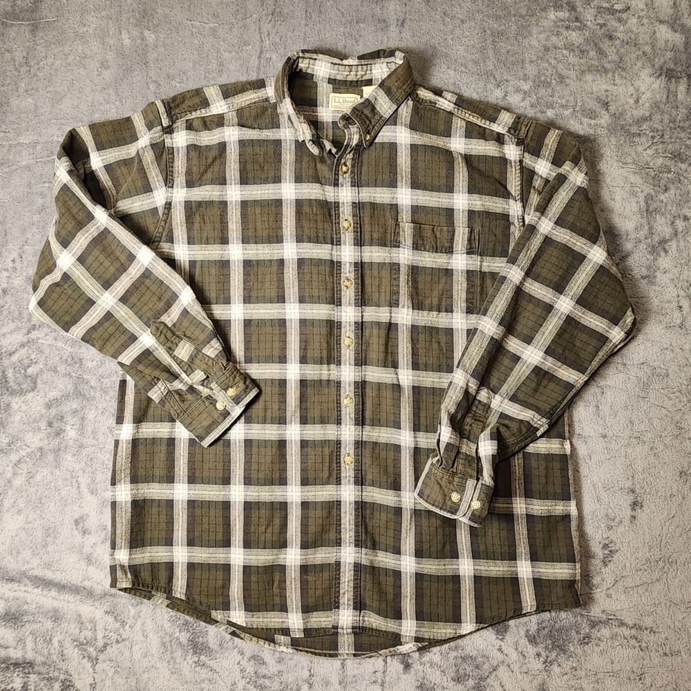Vintage LL Bean Flannel Shirt Mens XL Regular Green Plaid Made In Canada Cotton